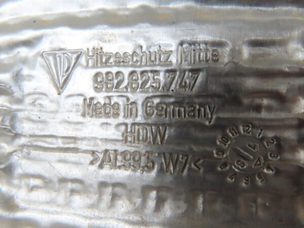Porsche  Caymann Wärmeschutz Mitte Hitzeschutz  am Auspuff 982825747 – Bild 6