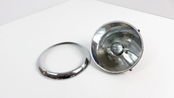 VW Käfer -67 Porsche 356 Reflektor für Scheinwerfer 111941151C HELLA
