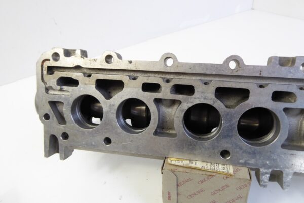 Nr 5 Porsche 944 Nockenwellenblock Nockenwelle 9441052506R – Bild 11