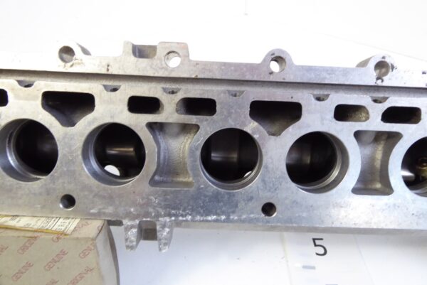 Nr 5 Porsche 944 Nockenwellenblock Nockenwelle 9441052506R – Bild 12