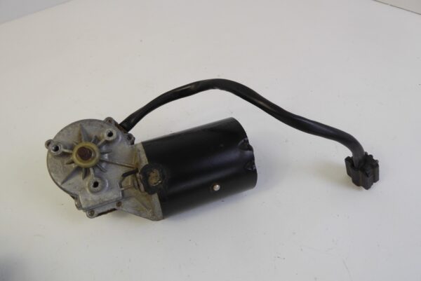 Nr.2 Porsche 911 964 944 Scheibenwischermotor 94462830301