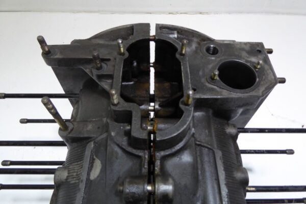 Porsche 911 2.2E Motorgehäuse Motorblock Top Zustand – Bild 4
