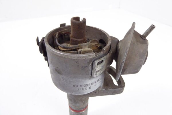 Porsche 911 2.7 Bosch Verteiler Zündverteiler 0231184001 – Bild 4