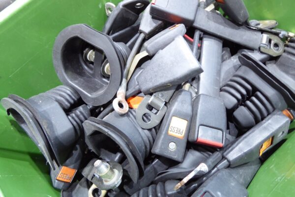 Porsche 911 964 993 Gurtschnallen Konvolut Peitsche Sicherheitsgurt Repa – Bild 7