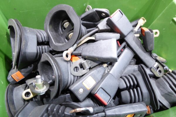 Porsche 911 964 993 Gurtschnallen Konvolut Peitsche Sicherheitsgurt Repa – Bild 8