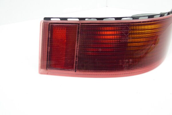 Porsche 911 -  964 Rücklicht Hinten Rechts Blinker  96463190800 – Bild 3