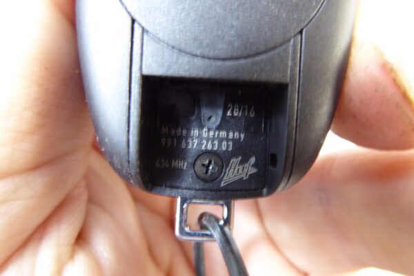 Porsche 911 991 Schlosssatz 1 Generation  99153890133 – 99163726303 NEU – Bild 10
