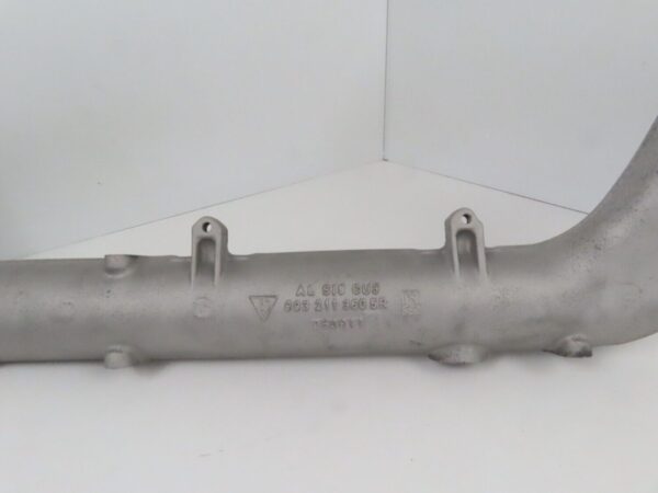 Porsche  911 993 Turbo Heizungskanal  9932113605R am Motor – Bild 5