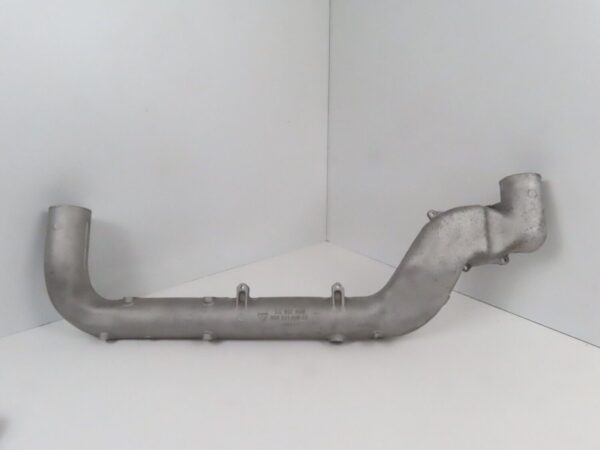 Porsche  911 993 Turbo Heizungskanal  9932113605R am Motor