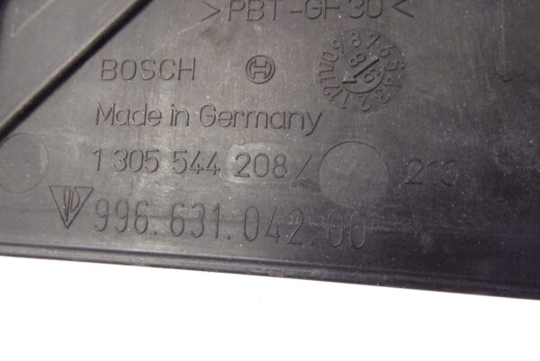 Porsche 911 996 -  986 Aufnahme Scheinwerfer vorne rechts 99663104200 – Bild 5