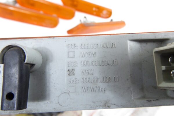 Porsche 911 996 Seite Blinker Recht links Konvolut am Kotflügel  99663104401 – Bild 8