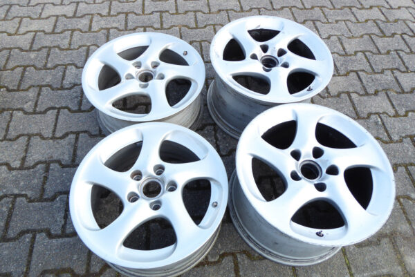 Porsche 911 996  Turbo Felgen  Hohlspeichenfelge 99636314203 99636213604