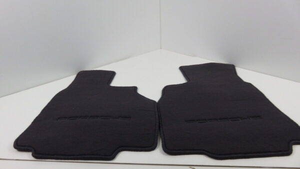 Porsche 911 997 Fußmatten anthrazit Velour für Rechtslenker 00004480081G10 – Bild 3