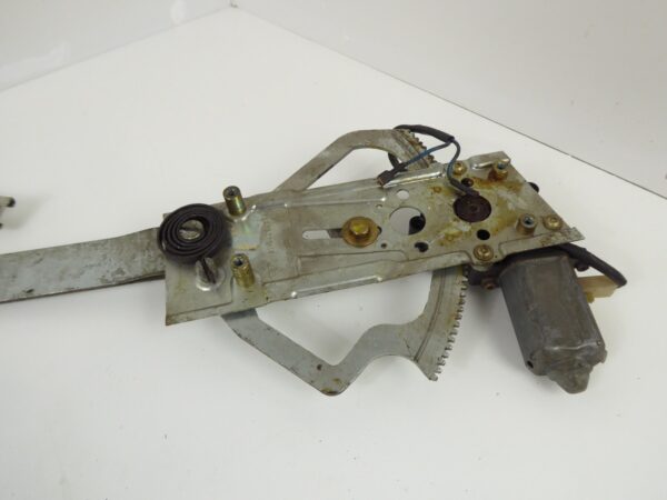 Porsche 911  - SC - 964- - 993 Fensterheber  Kreuzarm Motor    91154200346 – Bild 5