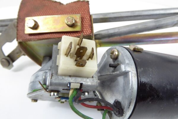 Porsche 911 Scheibenwischer Motor Vorne G-SC Modelle – Bild 8