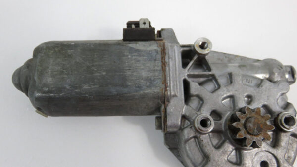 Porsche 924 Fensterheber Motor rechts 477959124A – Bild 5