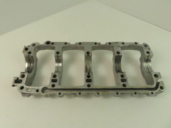 Porsche 944 951 -- Turbo Kurbelwellenbock Kurbelwellengehäuse 9441011036R – Bild 7