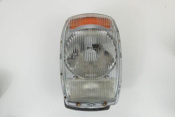 Mercedes W114-W115  Scheinwerfer  NEU NOS  0301854102 Strich-8