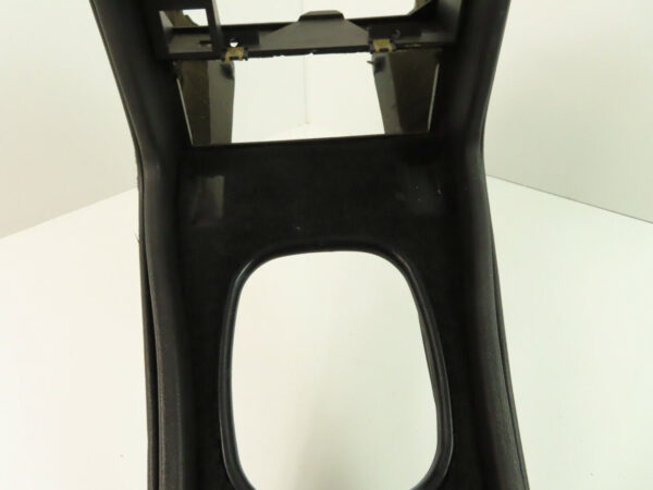 PORSCHE 924 Mittelkonsole Konsole Cockpit SCHWARZ Teppich Armaturen 477857951 – Bild 5