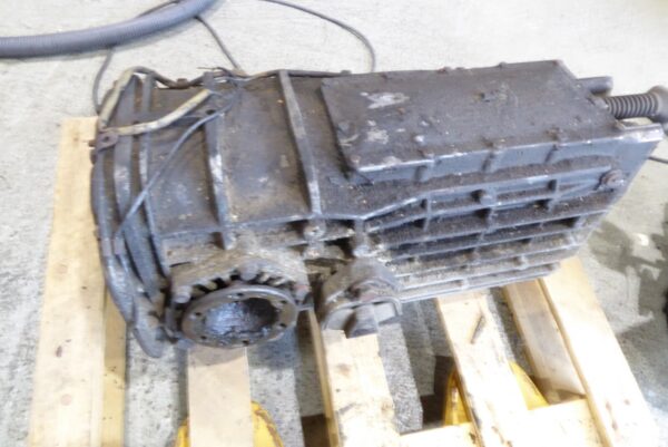 PORSCHE 928 Differenzialgetriebe hinten – Bild 7