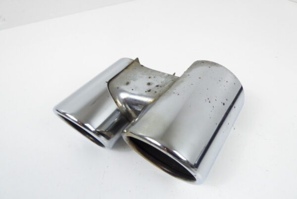 Porsche 911 997 Auspuffblende Blende Endrohre Auspuff  99711198120 Rechts