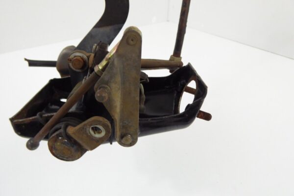 Porsche 911 F bis  2,7 Pedalerie Pedalwerk Original – Bild 5