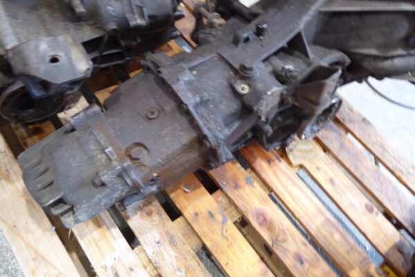Porsche  944 924 Getriebe Schaltgetriebe MD02111 – Bild 7
