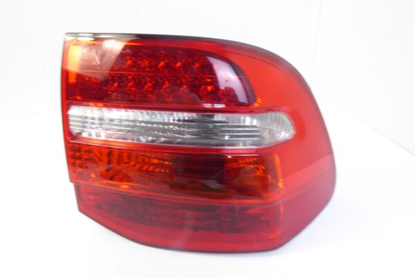 Porsche Cayenne S Blinker Rücklicht rechts 7L5945208 – Bild 3
