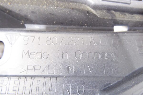 Porsche Panamera Stoßstange  971807221AJ vorne ab 2016  971807221 AJ – Bild 10