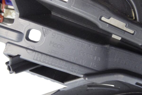 Porsche Panamera Stoßstange  971807221AJ vorne ab 2016  971807221AJ – Bild 9