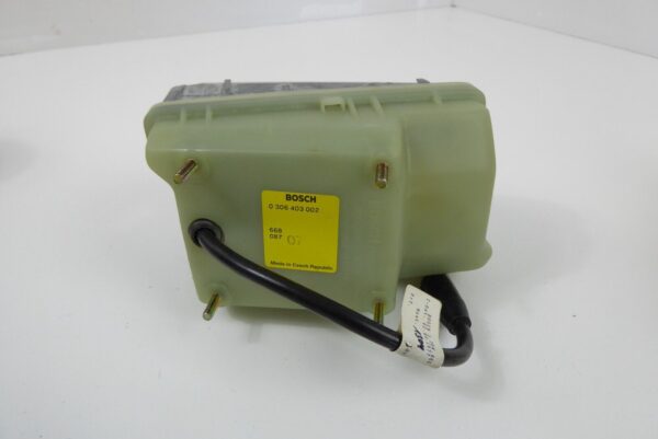 Original PORSCHE 928 Nebelscheinwerfer links 92863141400 Bosch 0306403002  Neu – Bild 4