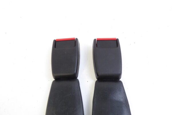 Original Porsche 924 944 968 Gurtschloss hinten Peitsche Gurt REPA 477857739B – Bild 6