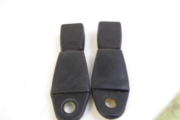Original Porsche 924 944 968 Gurtschloss hinten Peitsche Gurt REPA 477857739B – Bild 8