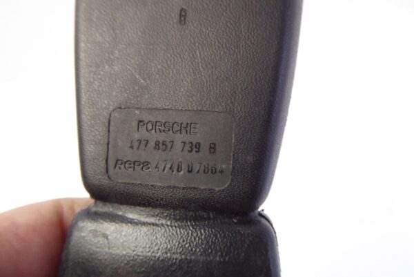 Original Porsche 924 944 968 Gurtschloss hinten Peitsche Gurt REPA 477857739B – Bild 9