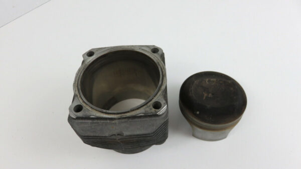 PORSCHE 911 964 993 3,6 L Zylinder mit Kolben  95ZN6