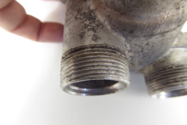 PORSCHE 911 Öl Thermostat 91110716301 – Bild 4