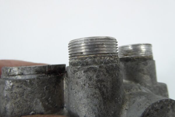 PORSCHE 911 Öl Thermostat 91110716301 – Bild 5