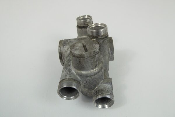 PORSCHE 911 Öl Thermostat 91110716301