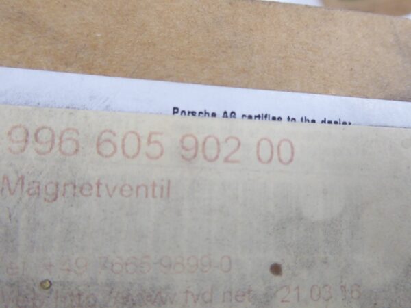 PORSCHE BOXSTER 986 Magnetventil für variable Motorsteuerung 99660590200 NEU – Bild 5