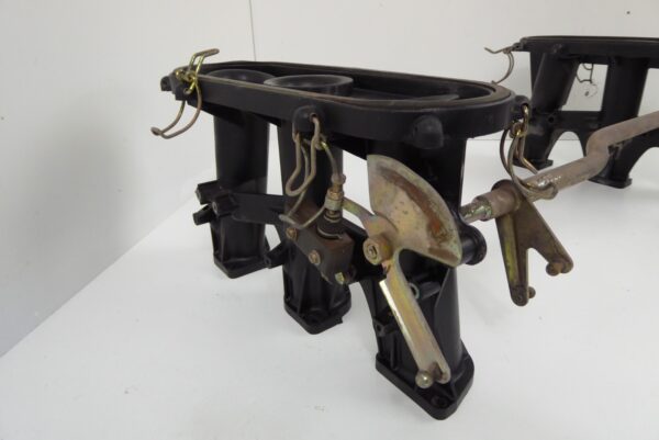Porsche 911  2.4E MFI  Ansaugrohre 9111103141R – Bild 6