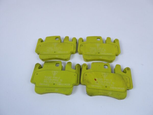 Porsche 911  996 GT3 Gelb  Pagid P90-02 Bremsbeläge Hinten  99635294890 NEU – Bild 3