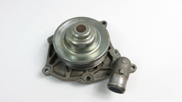 Porsche  911 996 Wasserpumpe Pumpe 99610610100