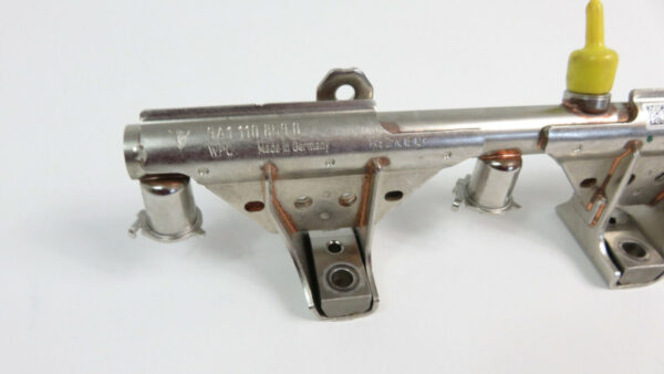 Porsche 911 997 987  Einspritzleiste Einspritzdüse Düse 9A111085902 – Bild 4