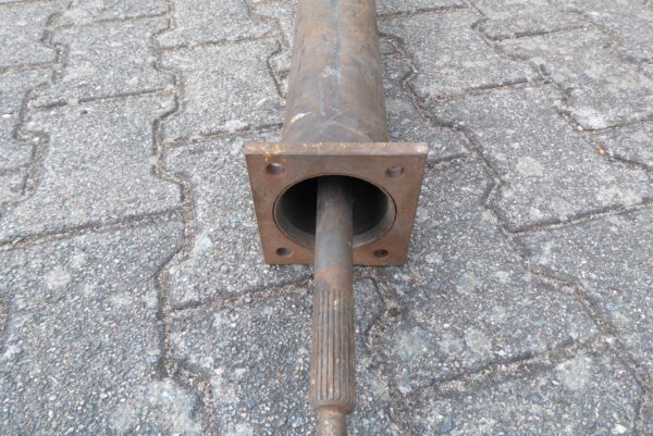 Porsche  924 477 2.0  125PS Zentralrohr Kardanwelle Transaxlewelle 477521271F – Bild 7