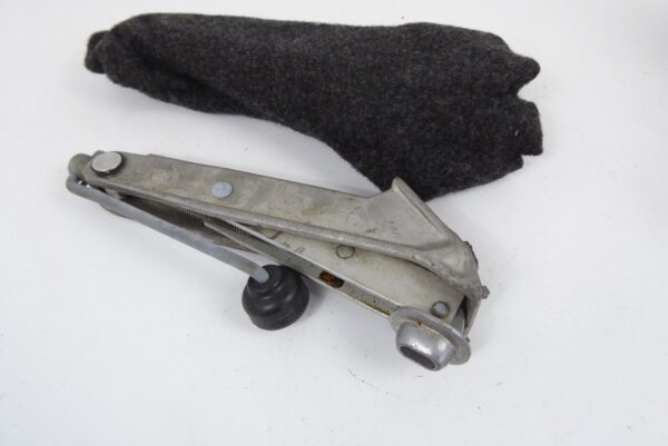 Porsche 928 Wagenheber für ORIGINAL Bordwerkzeug 92872101103 – Bild 3