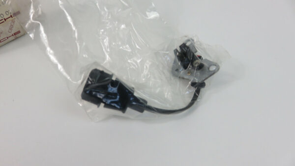 Porsche 944 928 Hall Geber 94460617002 Nockenwellensensor NEU – Bild 3