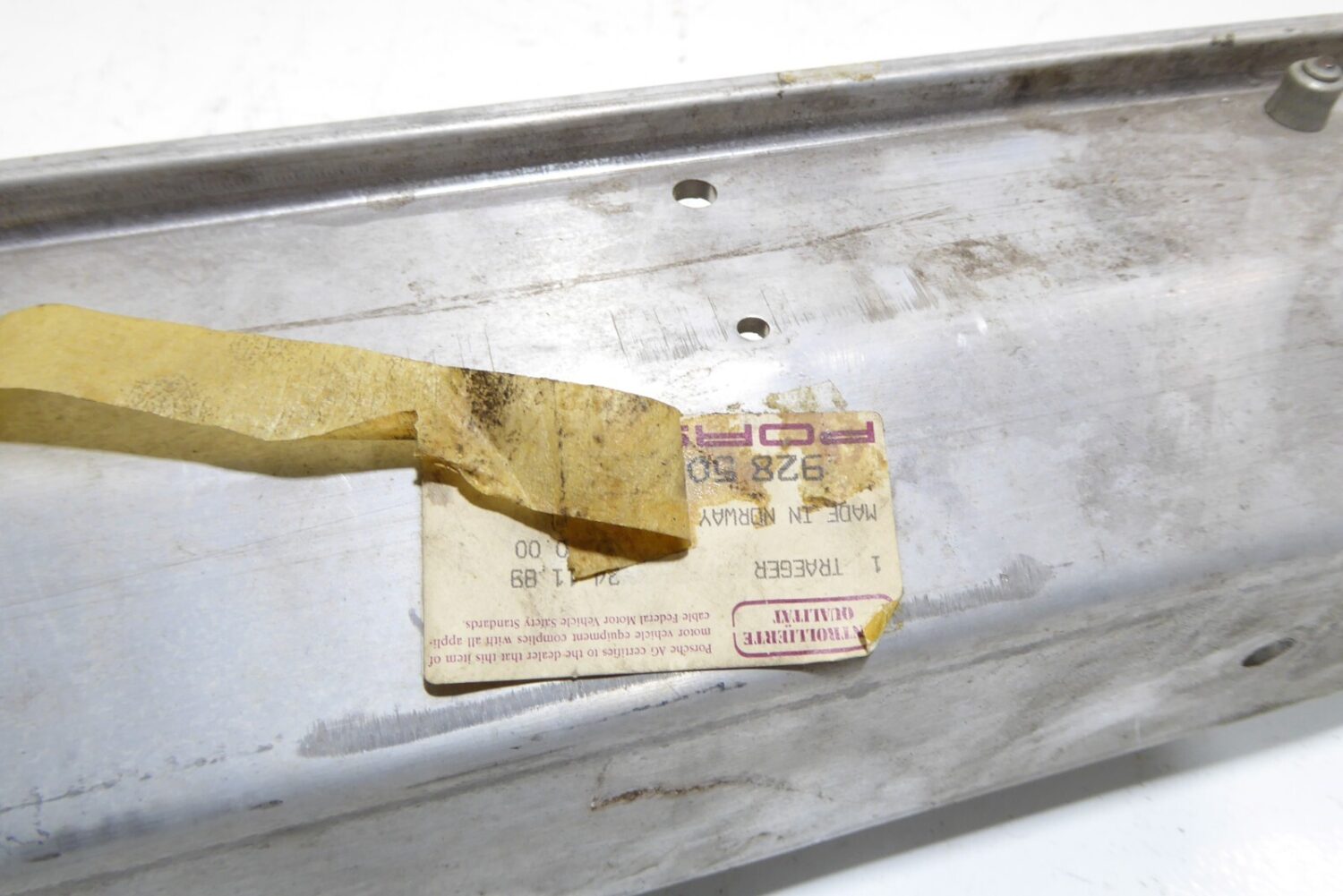 NEU Porsche 928 S4 Stoßstangenträger Stoßstange Hinten Aluträger 92850501004 – Bild 6