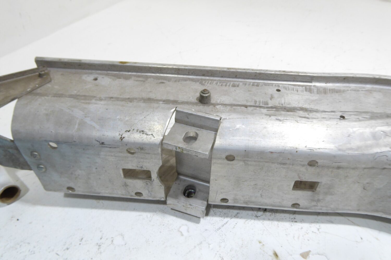 NEU Porsche 928 S4 Stoßstangenträger Stoßstange Hinten Aluträger 92850501004 – Bild 9