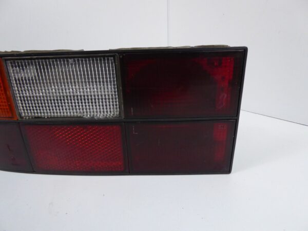 PORSCHE 924 944 RÜCKLICHT  Blinker 477945205 LINKS – Bild 3