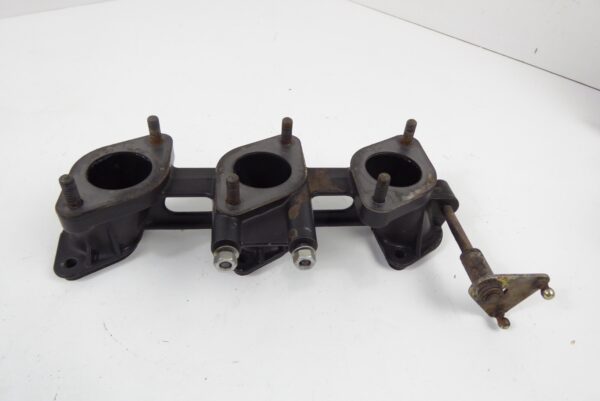 Porsche 911 2.0  Weber  Zenith   Vergaser Ansaugstutzen 9011083211R